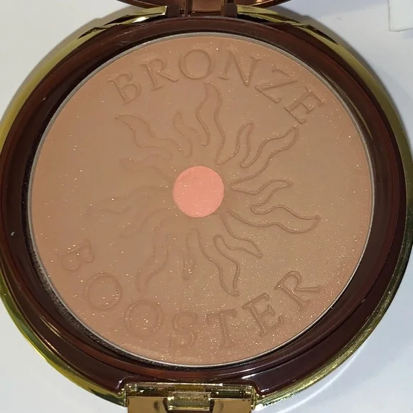 Light - Medium Glow-Boosting Beauty Balm BB Bronzer Bronze Boosting